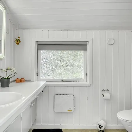 Сasa de vacaciones Eske - 200m To The Fjord By Interhome Åbybro